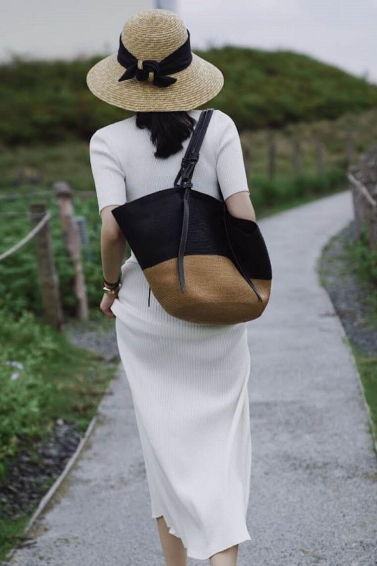 PP straw beach bag black with brown